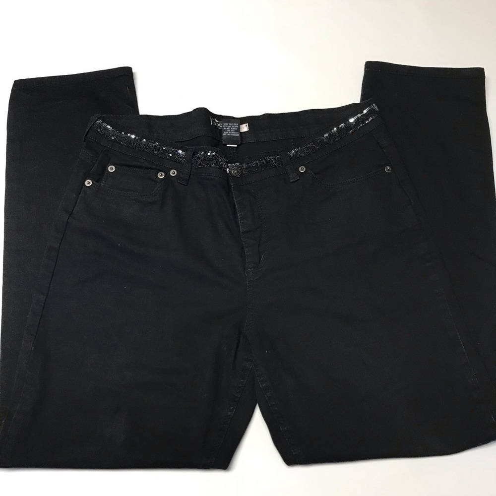 Focus Lifestyle embellished Black Denim Pants.